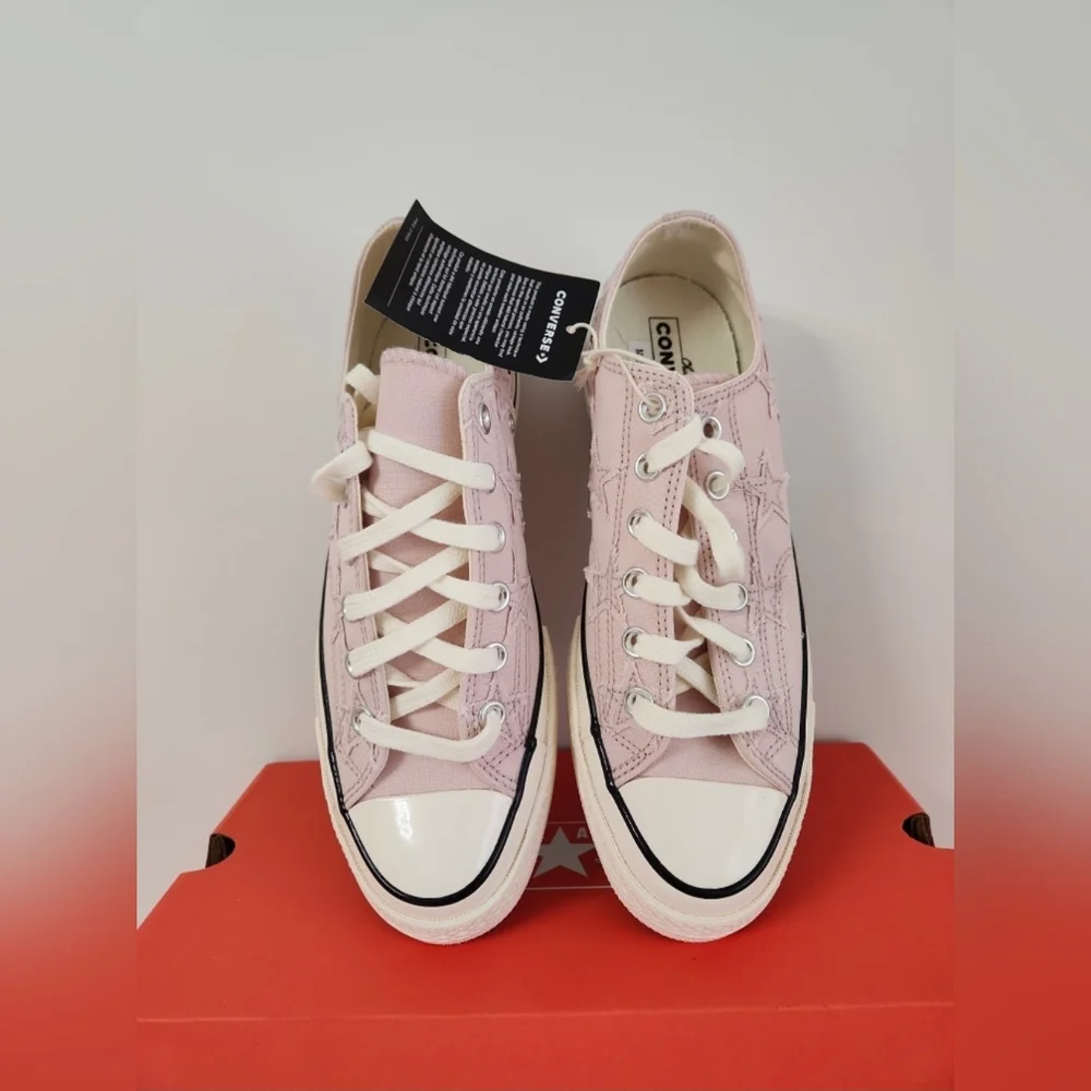 Chuck 70 Celestial Low Sneaker Shy Flamingo 9 Women's Men/Youth 7 Stars - Picture 12 of 12